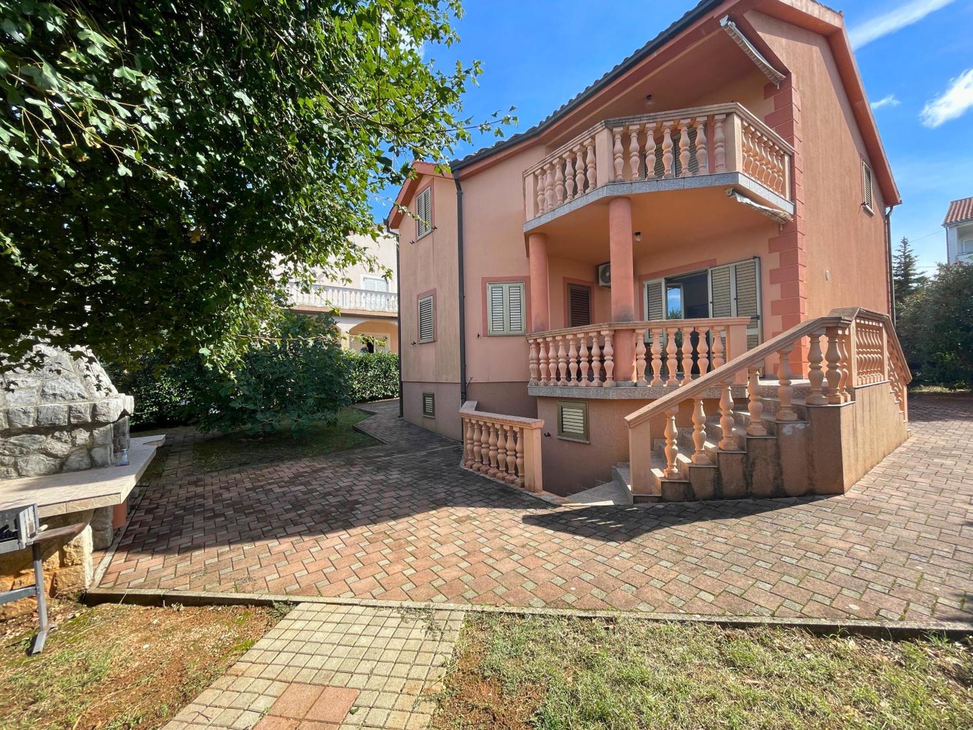 Apartman Irini *